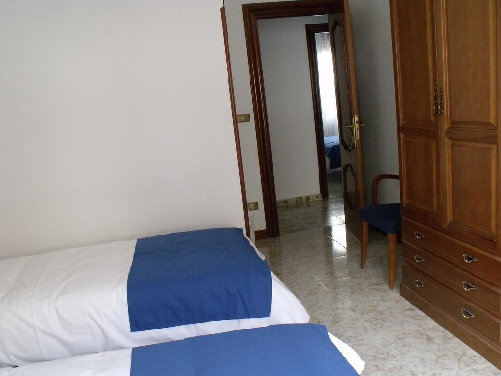 Pension Arroniz Exterior foto